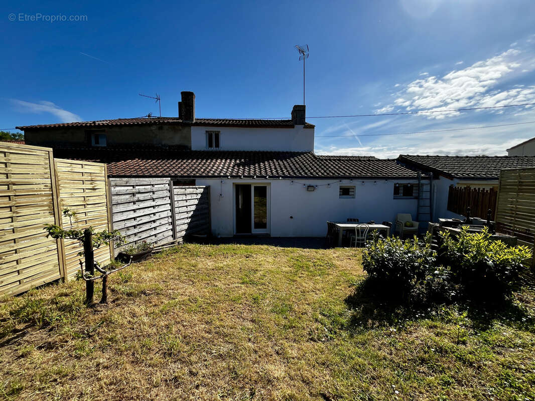 Maison à BRAINS