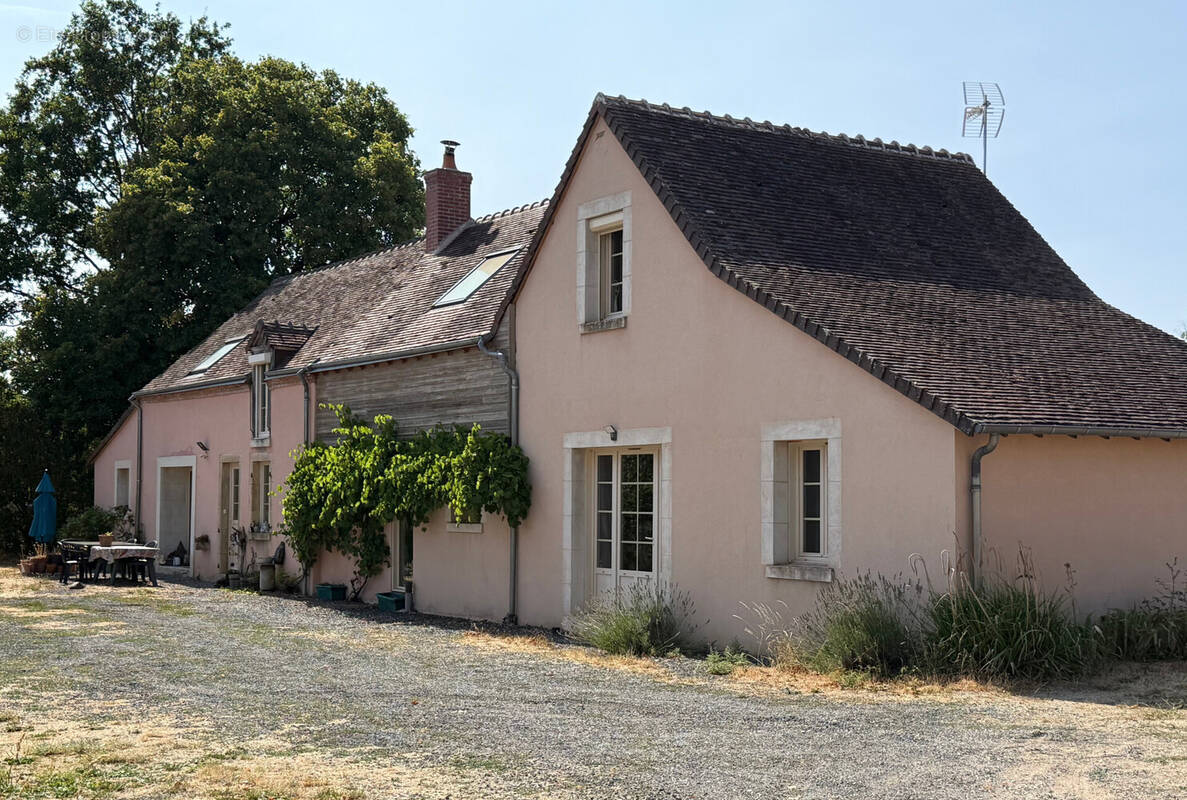 Maison à CHASSIGNOLLES