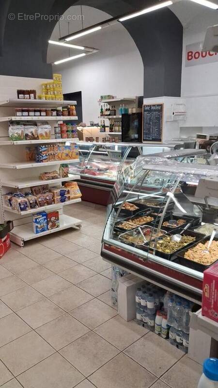 Commerce à SAN-MARTINO-DI-LOTA