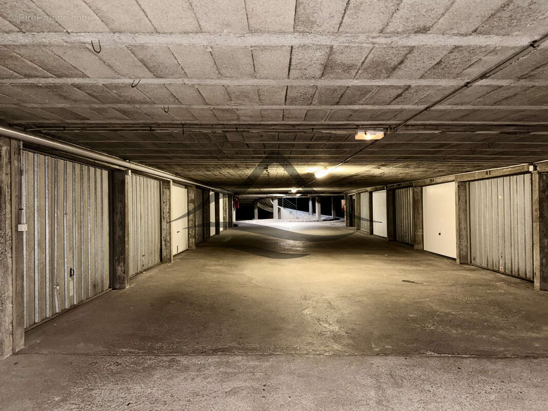 Parking à CHAMBERY