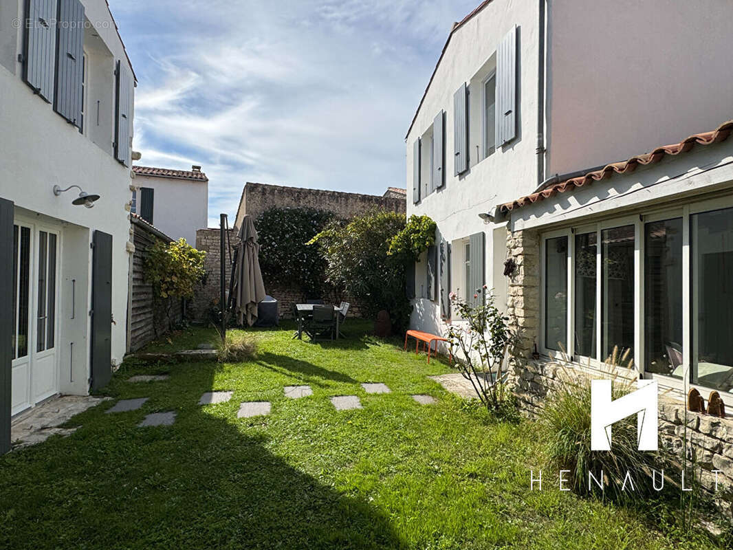 Maison à SAINTE-MARIE-DE-RE