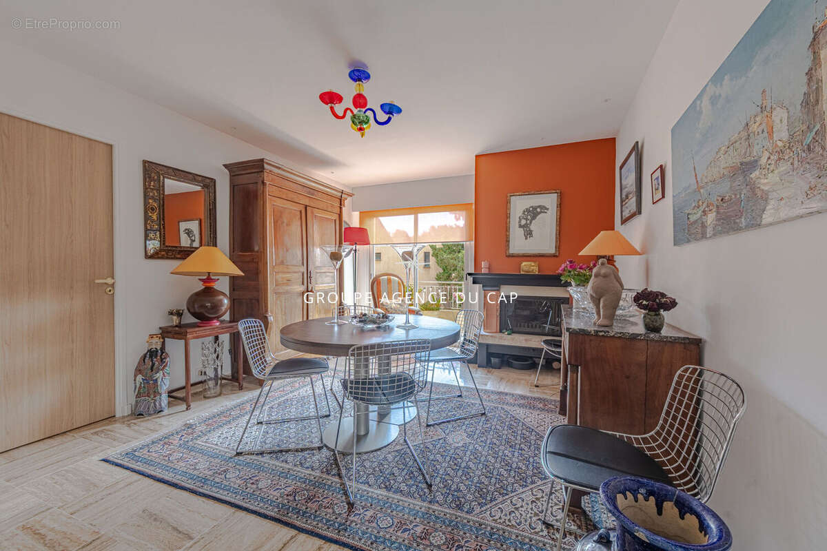 Appartement à SAINT-RAPHAEL