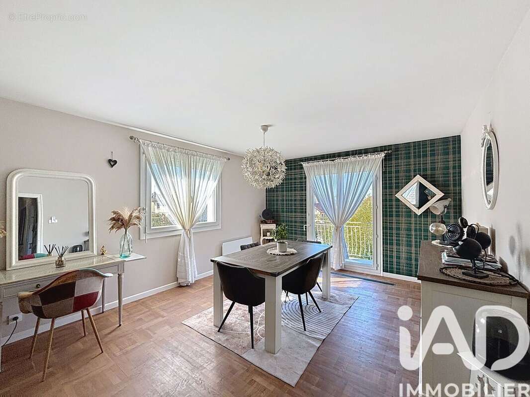 Photo 3 - Maison à COUSANCE