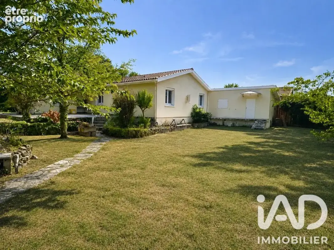 Photo 1 - Maison à SAINT-AUBIN-DE-MEDOC