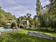 Maison à VIC-FEZENSAC