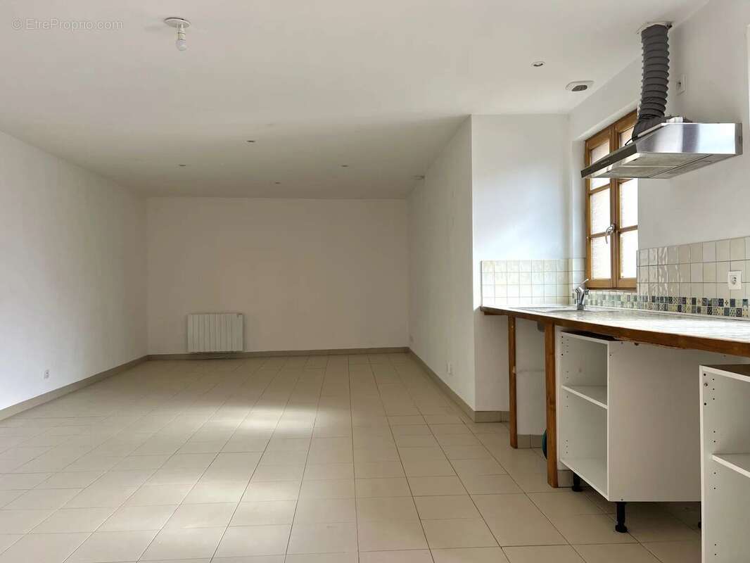 Appartement à HOUDAN