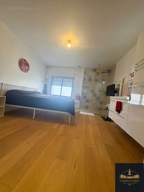 Tilloy-lès-mofflaines   plain-pied d'exception aux allures de loft   145 m2 habitables + 50 m2 de potentiel - photo 6