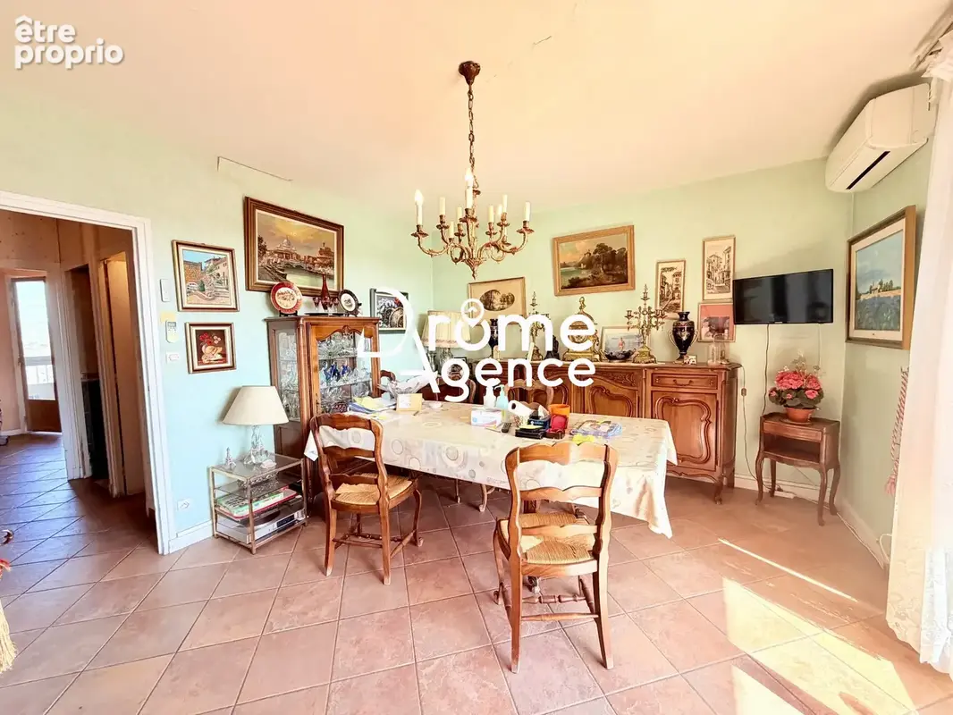 Appartement à ROMANS-SUR-ISERE