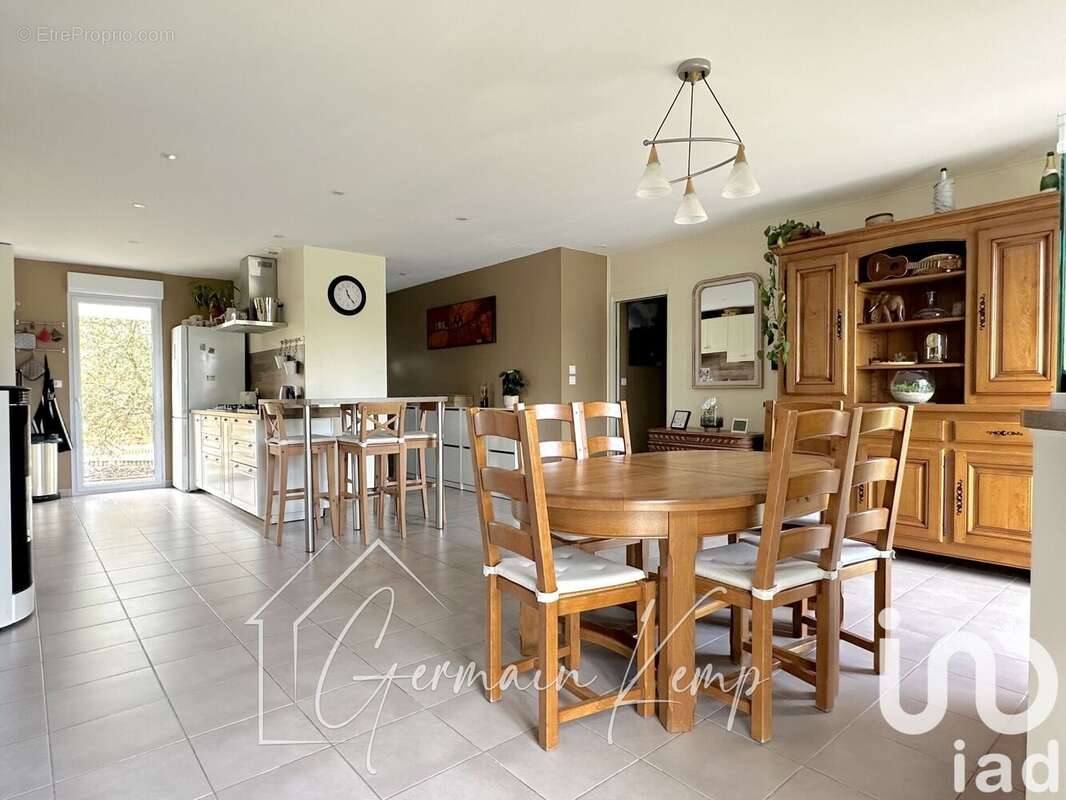 Photo 4 - Maison à LES ABRETS