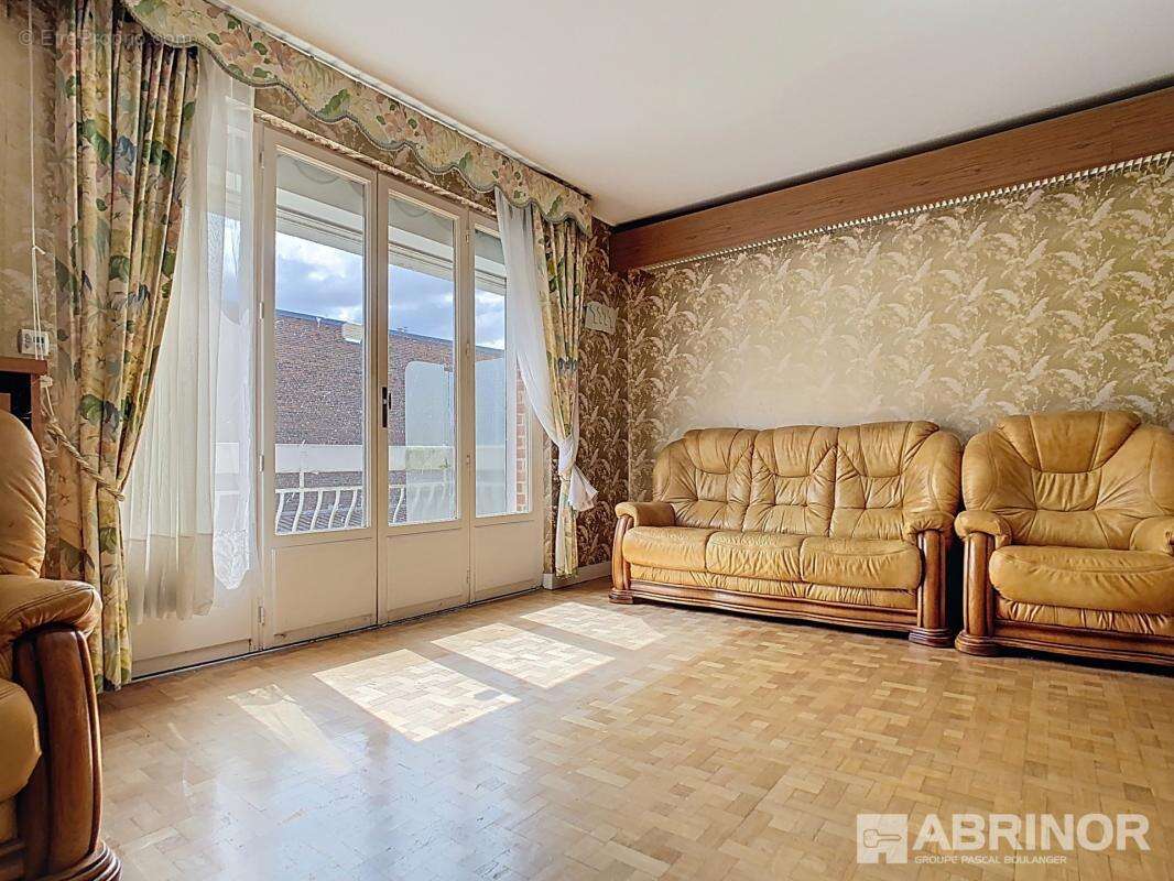 Maison à HELLEMMES-LILLE