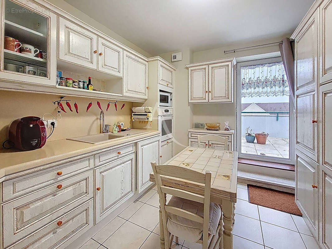 Appartement à OZOIR-LA-FERRIERE