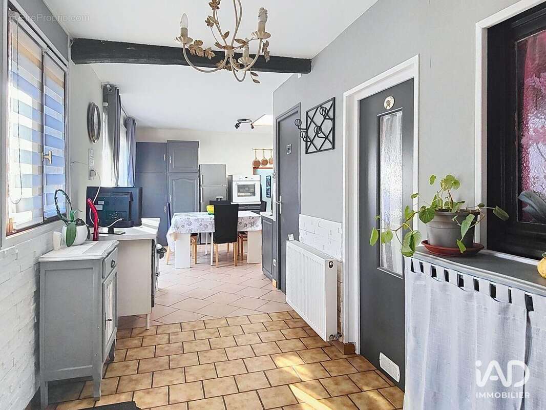Photo 3 - Maison à MANTES-LA-VILLE