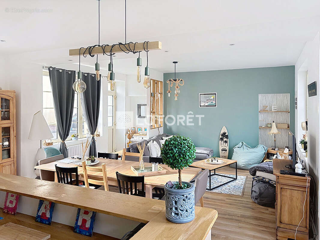 Maison à BERNIERES-SUR-MER