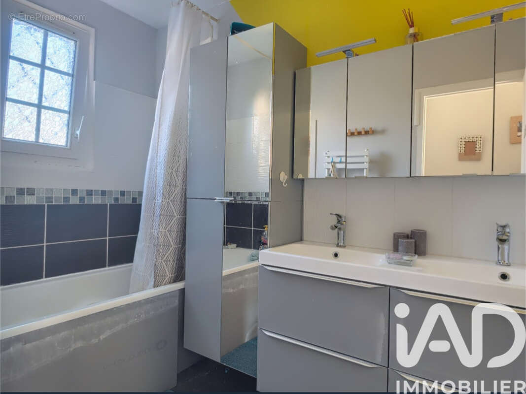 Photo 8 - Maison à BREUILLET