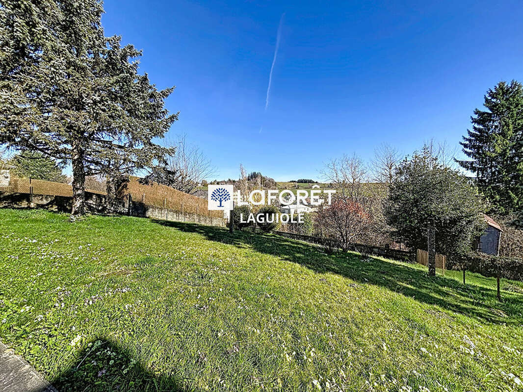 Maison Montsalvy 3 pièce(s) 65 m2 - photo 11