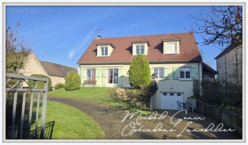 Maison à COURDIMANCHE