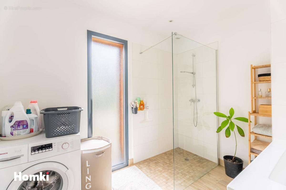 Maison/Villa T5 de 103 m2 à Mérignac 33700 - photo 13