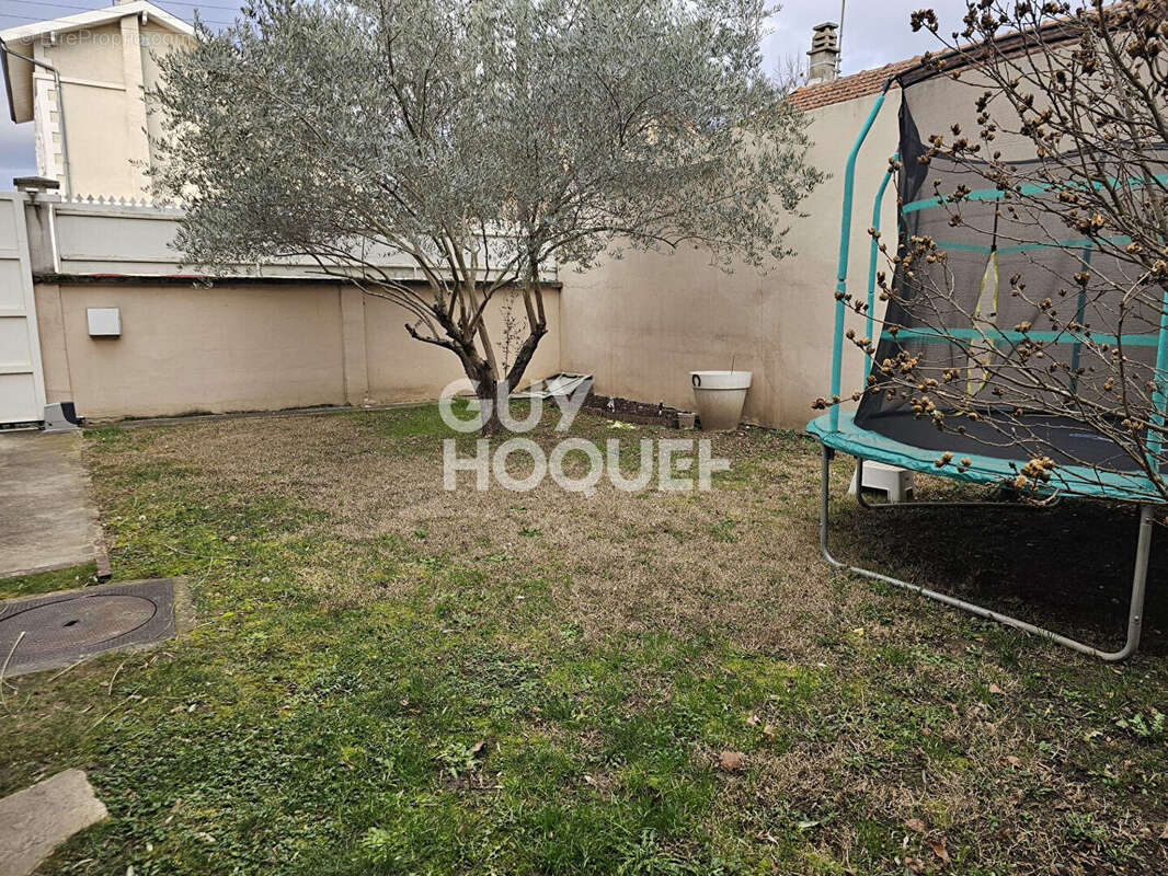 Maison à VILLEURBANNE