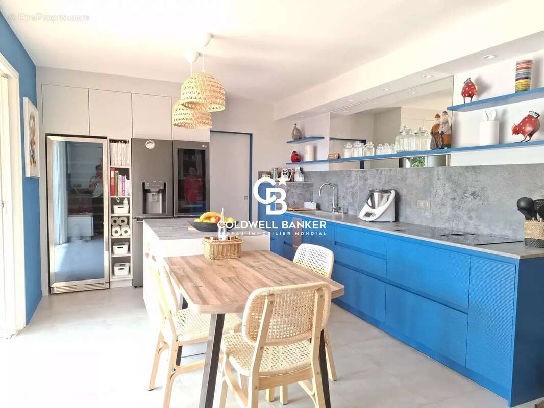 Maison à CARQUEIRANNE