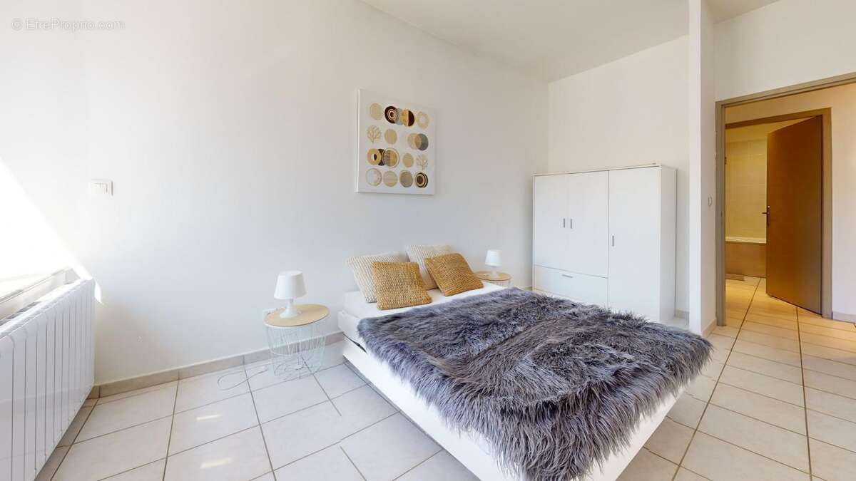 Appartement sur cour avec extérieur au centre de Villefranche-sur-saône - photo 6