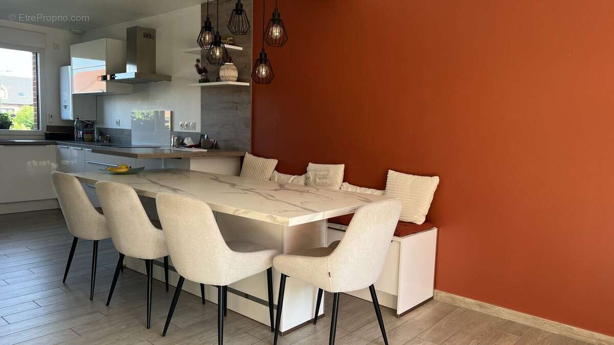 Maison à CHERENG