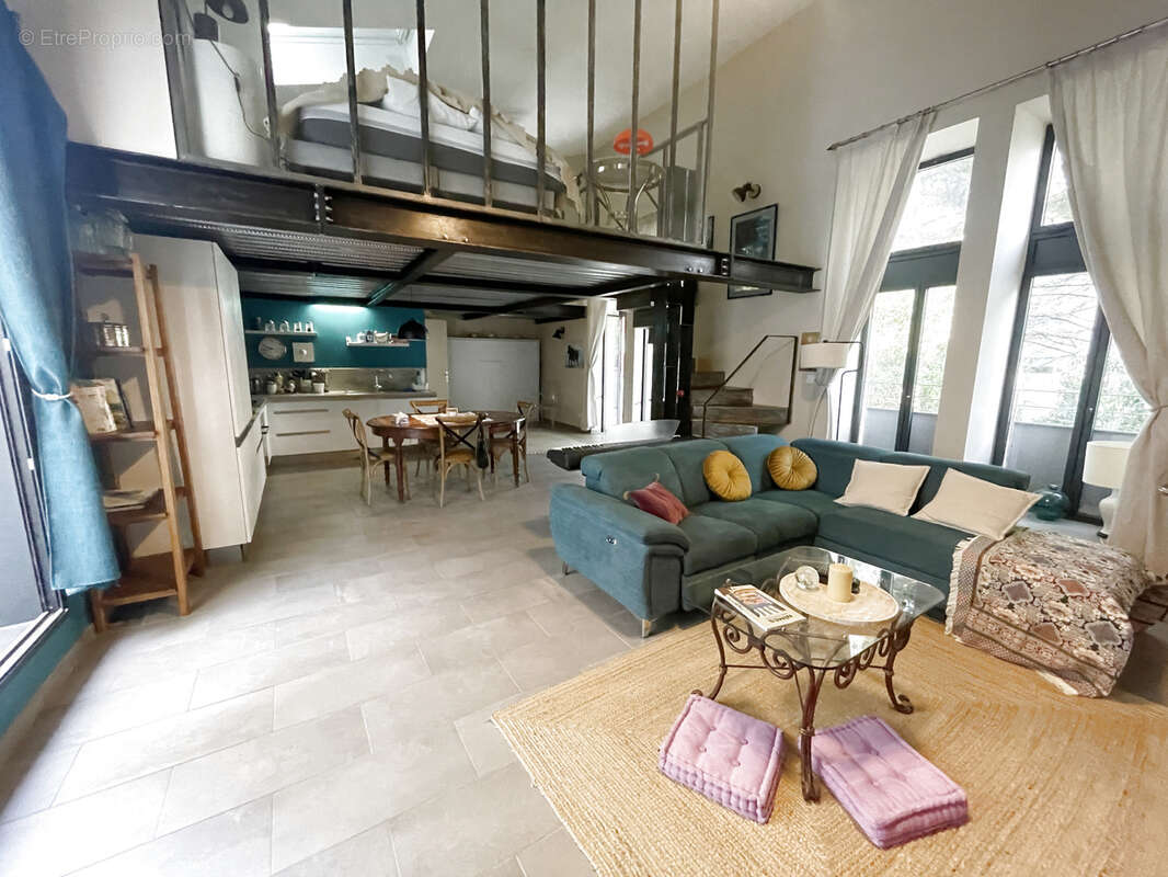 Appartement à NIMES