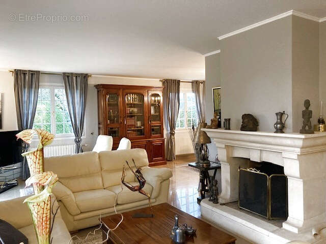 Maison à CHAMPAGNEY