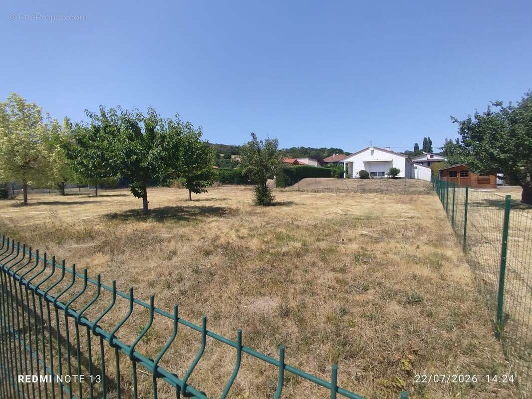 Terrain 856 m² à Issoire  - photo 2
