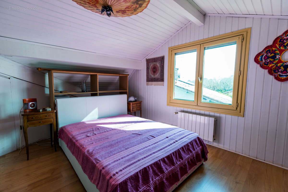 Maison à SAINT-PIERRE-DU-MONT