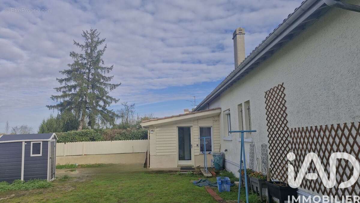 Photo 2 - Maison à VELINES