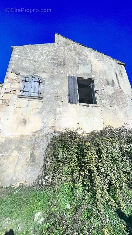 Maison à SABRAN