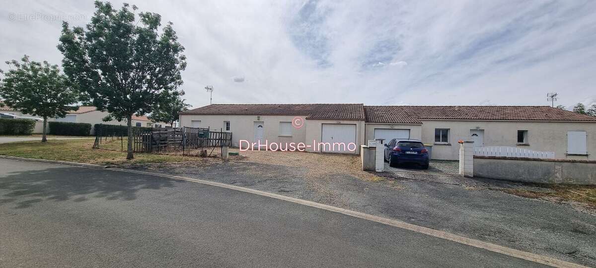 Maison 93 m² à Mouzeuil-Saint-Martin  - photo 11