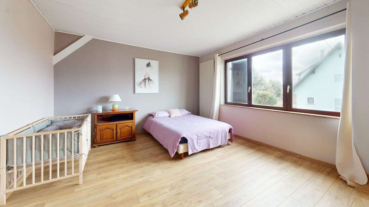 Maison à ERNOLSHEIM-BRUCHE