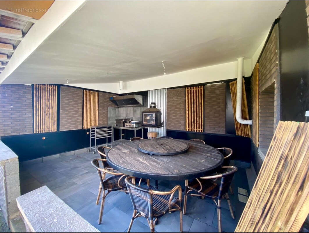 Maison à VILLERS-BRETONNEUX