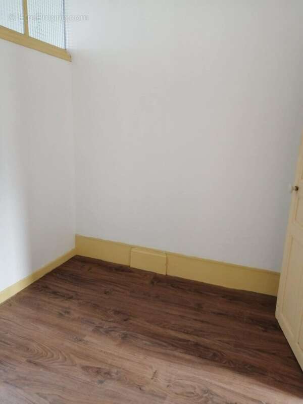 Maison à SAINT-QUENTIN