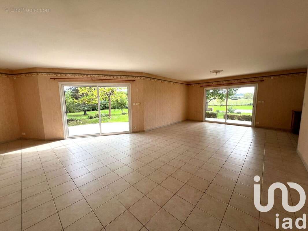 Photo 4 - Maison à SAINT-GERMAIN-ET-MONS