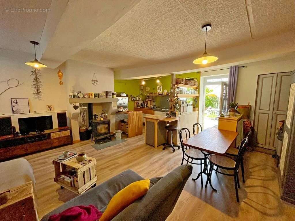 Bourgogne, Parc du Morvan, Secteur Moux en Morvan, maison de campagne 65 m² environ sur plus de 2000 m² de terrain. - photo 10