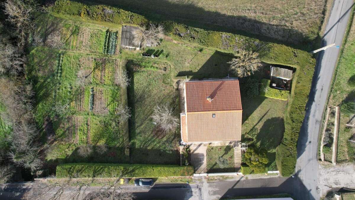 Exclusivite ! villegailhenc ! villa 4 faces sur 2300m² de terrain clos - photo 13