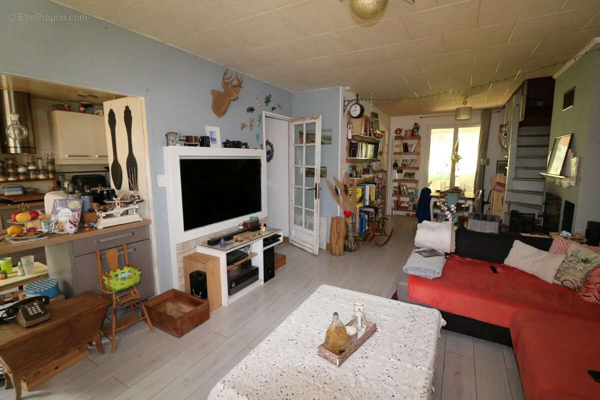 Maison à TOURRETTE-LEVENS