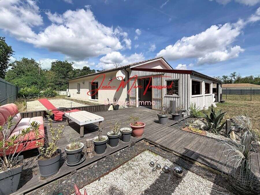 Maison 128 m² à Le Pian-Medoc  - photo 42