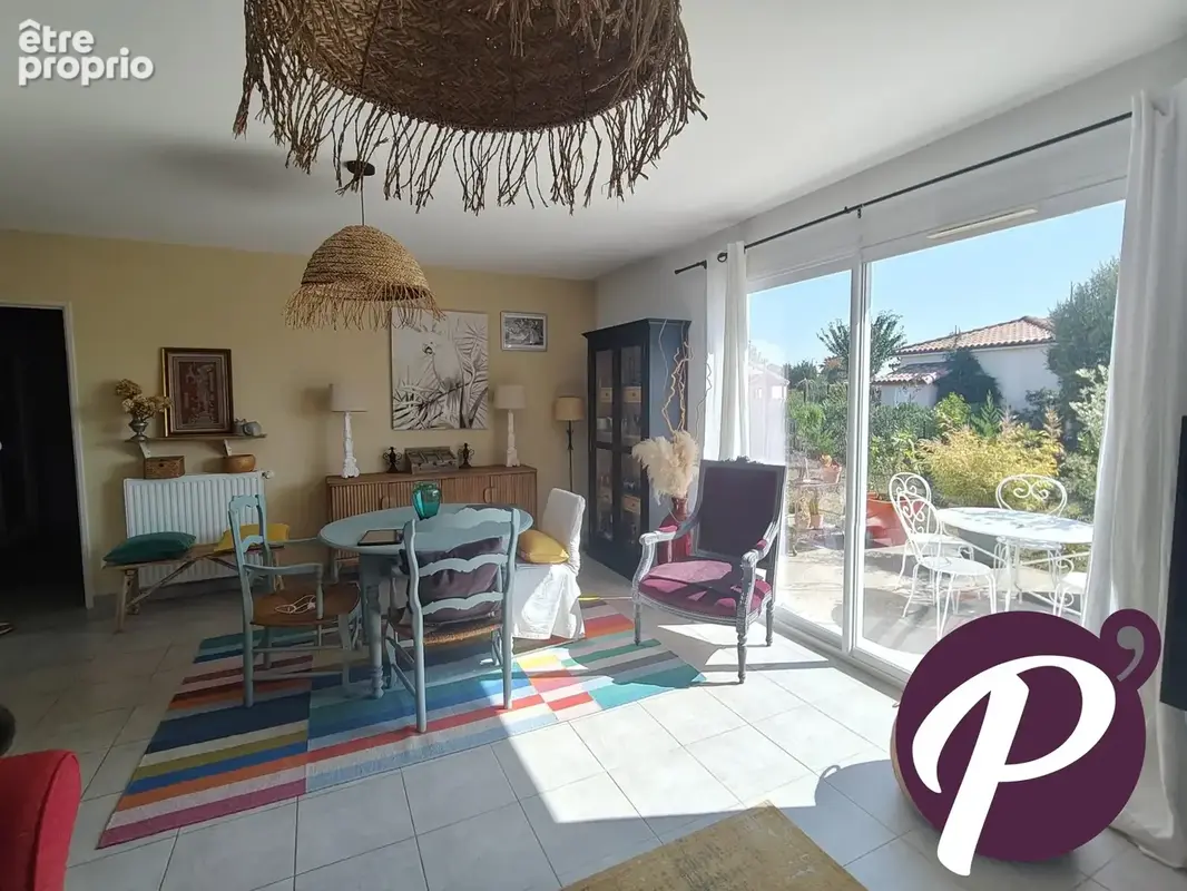 Maison 4 pièces 93 m² à vendre à Saint-Laurent-Des-Vignes (24100) - photo 3