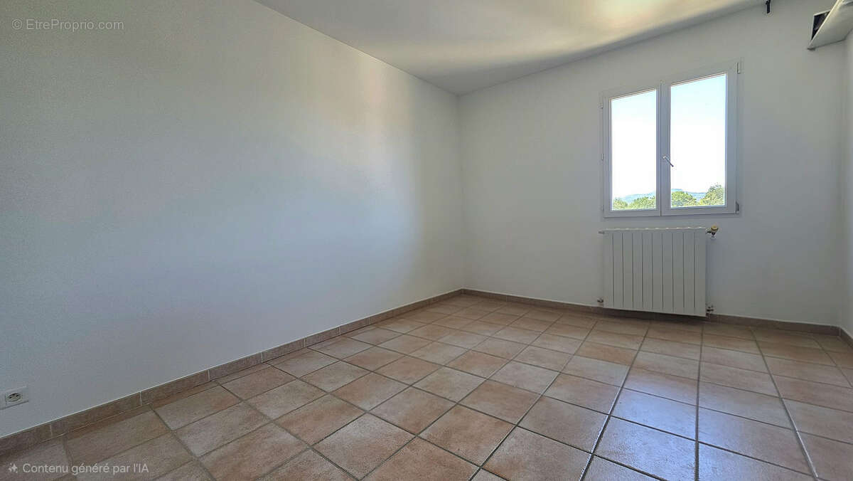 LAURIS: Maison T5 de 140 m2 sur terrain de 884 m2 avec piscine - photo 9