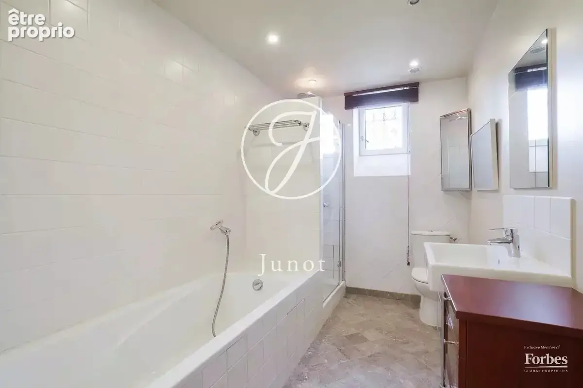Le Vésinet - LAC INFERIEUR - Appartement - 228.95m² - 4 chambres - Terrain de 1500m². - photo 17