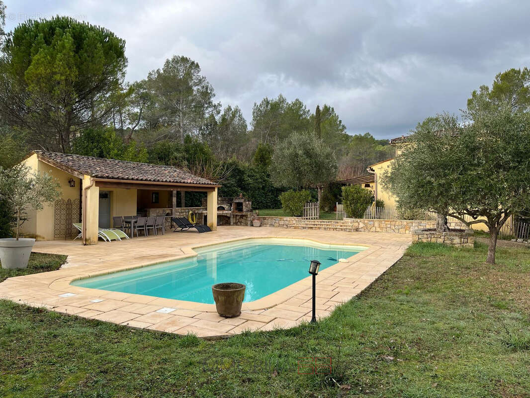 Maison à FAYENCE