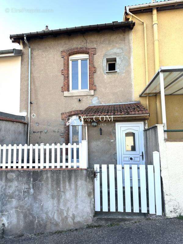 Maison à VARANGEVILLE