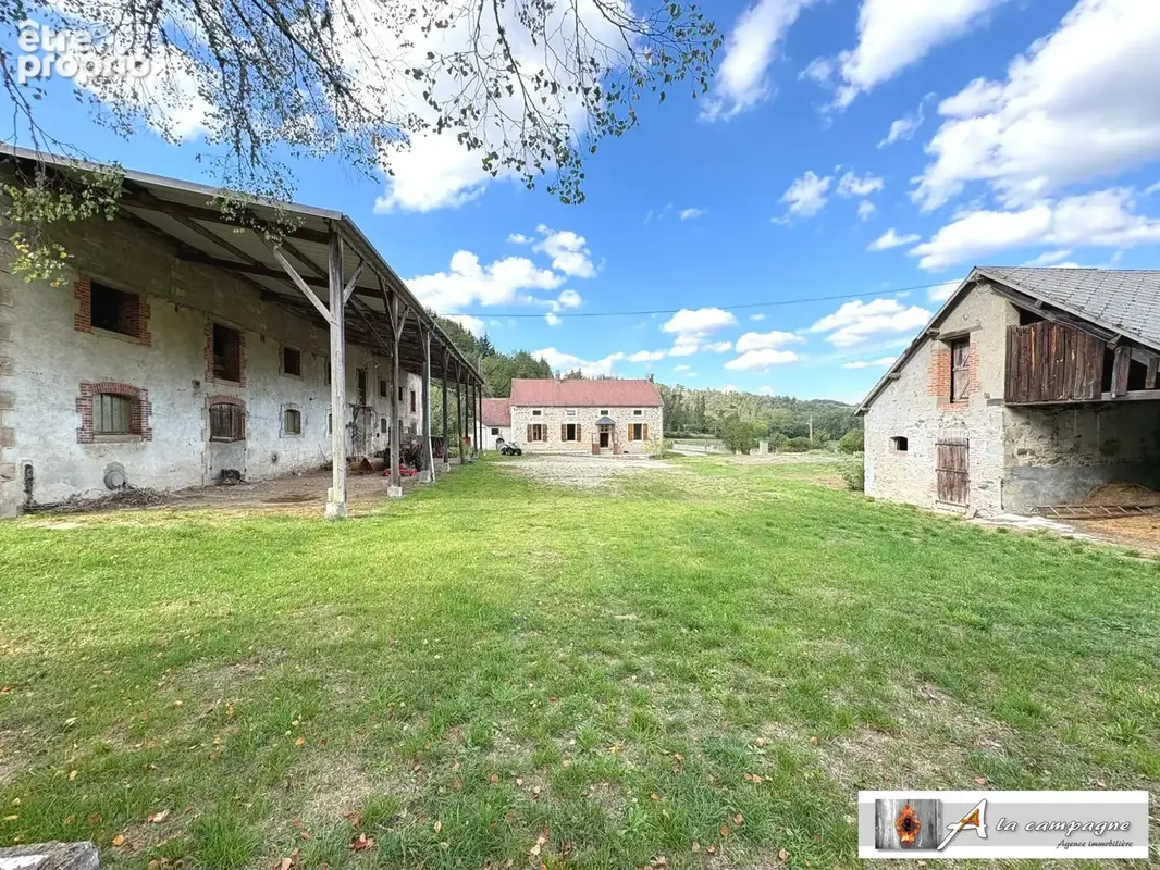 Maison 4 pièces 97 m² à vendre à Fontanieres (23110) - photo 1