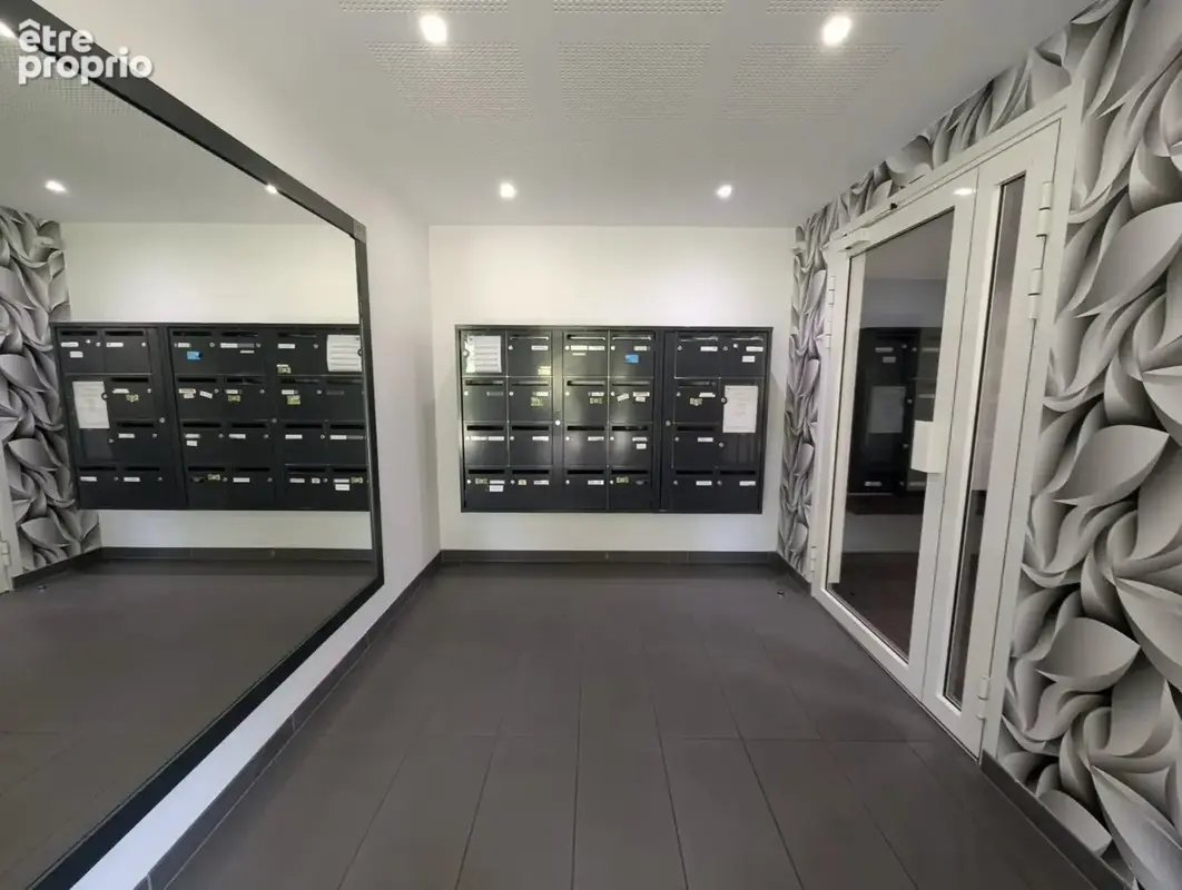 Appartement T3 avec terrasse, cellier et stationnements sous - photo 8