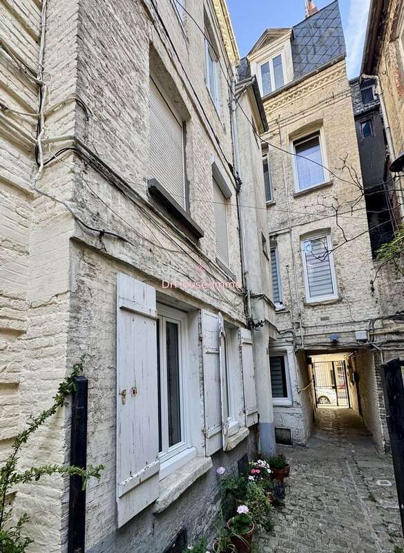 Appartement 180 m² à Dieppe  - photo 2