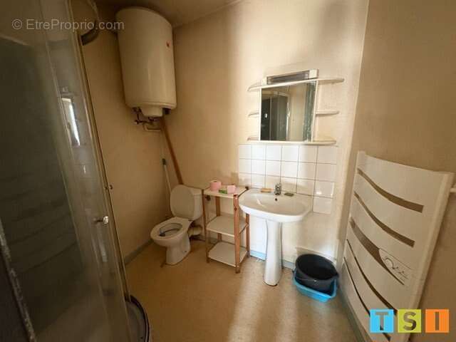 Maison à MONTREJEAU