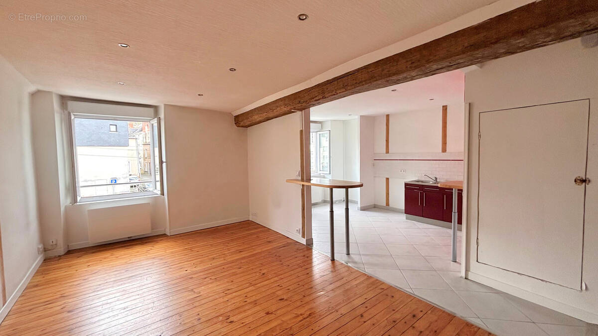 Appartement à CERNUSSON